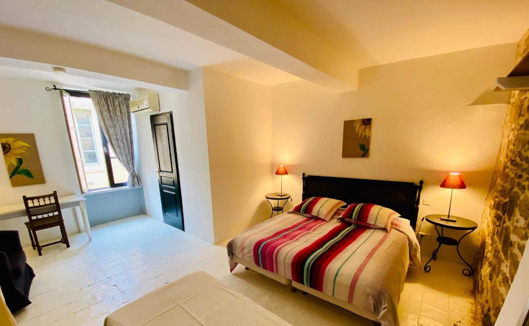 Les Chambres De La Villa Eugenie Lézignan-Corbières Екстериор снимка