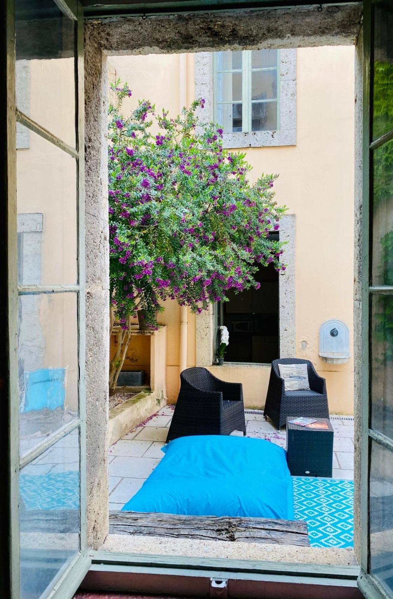 Les Chambres De La Villa Eugenie Lézignan-Corbières Екстериор снимка